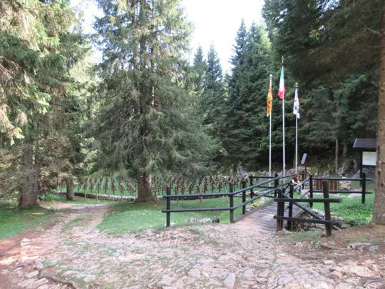 Cimitero della Brigata Sassari