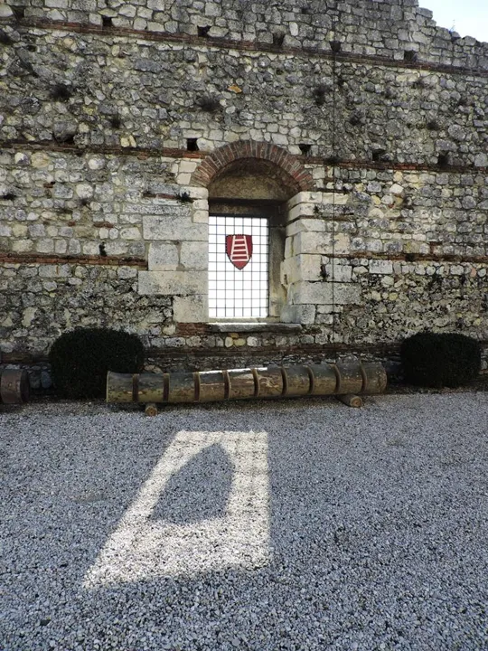 Castello di Giulietta - Dentro le mura