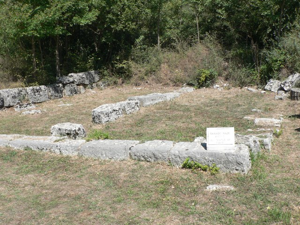 Dodona - vecchio tempio di Dione