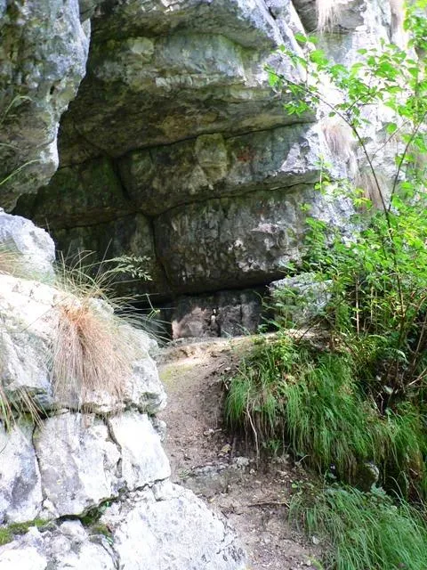 Leute Kubale - Grotta del Popolo - L'ingresso