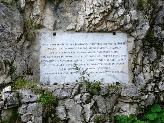 Monte Ortigara - chiesetta e ossario