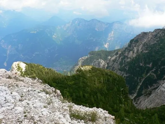 Monte Ortigara - Attorno al cippo Austriaco