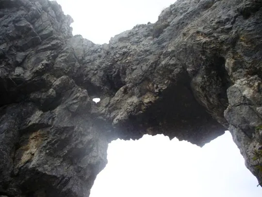 Novegno - Priaforà - Arco naturale