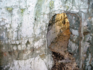 Novegno - Priforà - Grotte e ricoveri