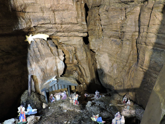 Interno della grotta