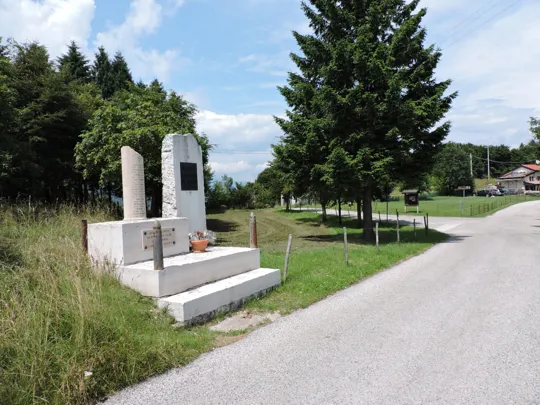 Monumento ai caduti di Rubbio