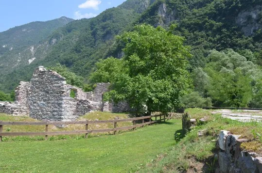 Fortificazioni Chiesa San Lorenzo - Il poligono