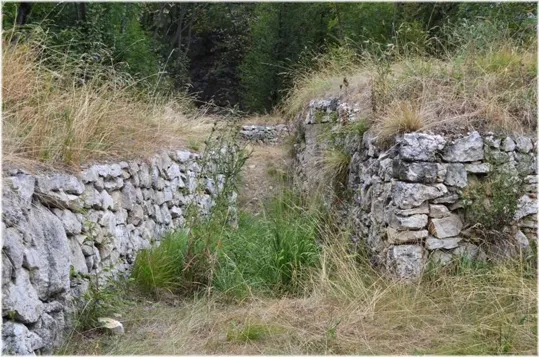 Fortificazioni Sorasass - trincee