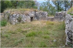 Fortificazioni Sorasass - trincee e depositi