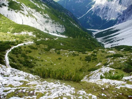 Locatelli - Vista del sentiero verso Val Sassovecchio