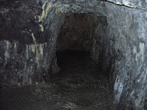 Forte Cornolò - Alcune caverne sono allagate...